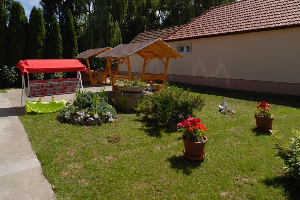 La Siesta Bogacs Apartman Exterior photo